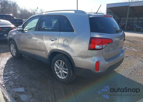 2015 Kia Sorento Lx из США, поврежденный, VIN 5XYKTCA68FG638360